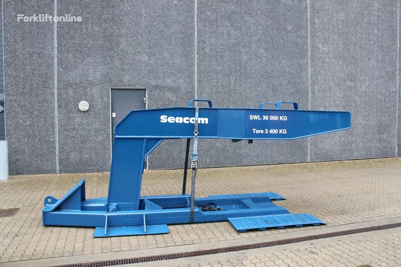 Seacom SH36 forklift boom