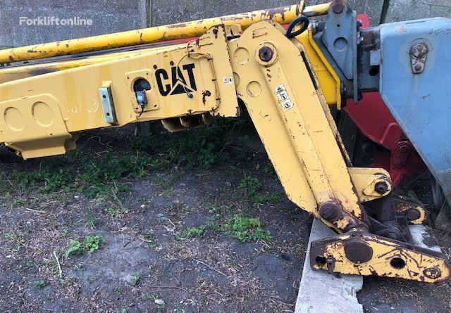 Caterpillar crane arm for telehandler