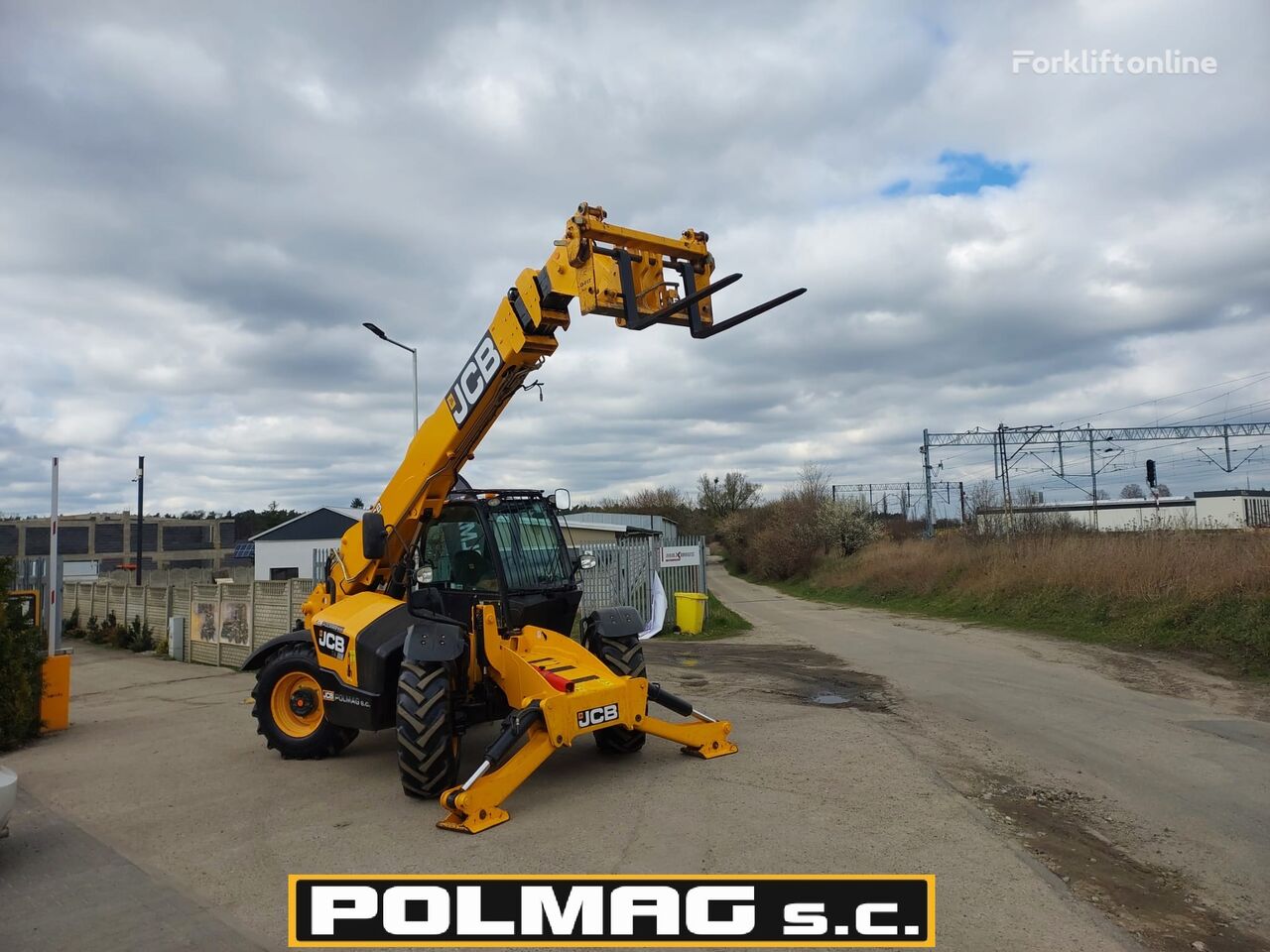 JCB 540-140 / Ładowarka JCB 535-140 535-125 Volvo CAT telehandler